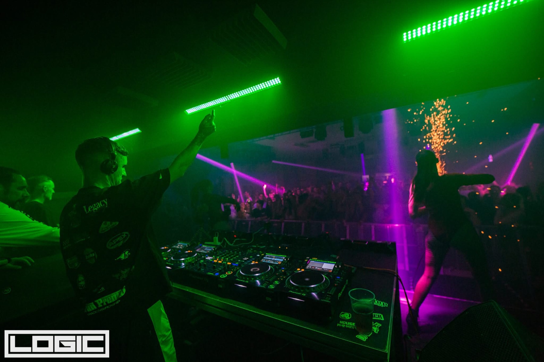Club show