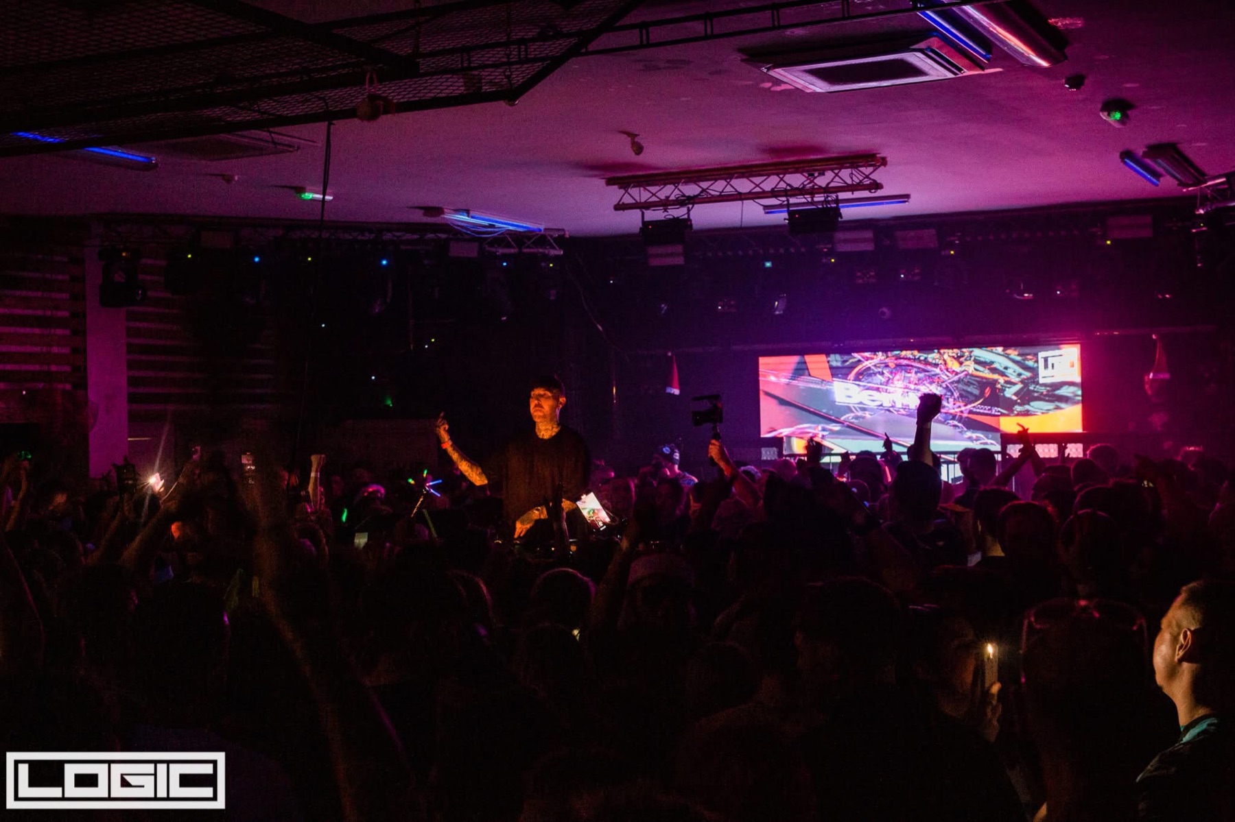Club show