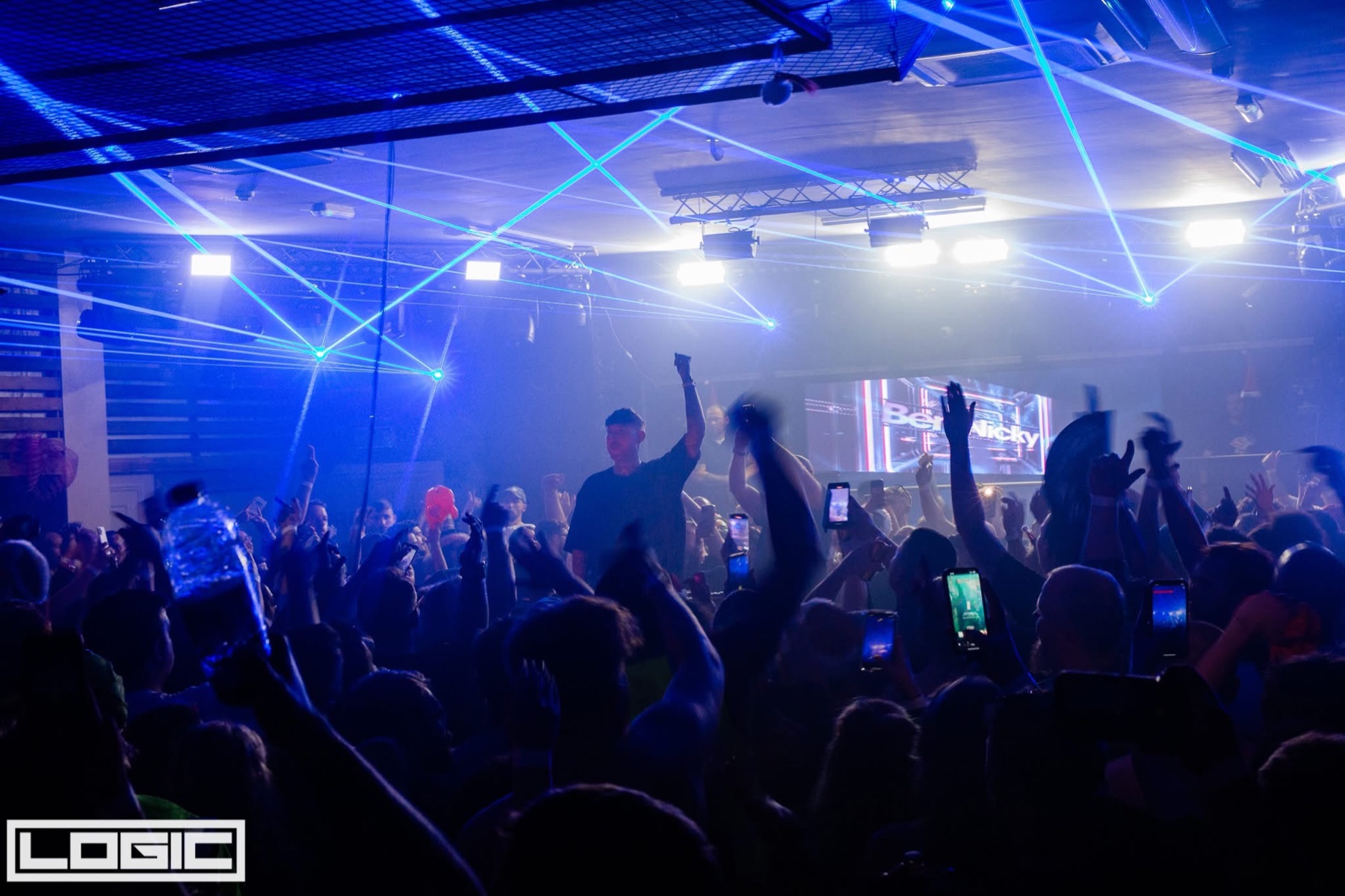 Club show